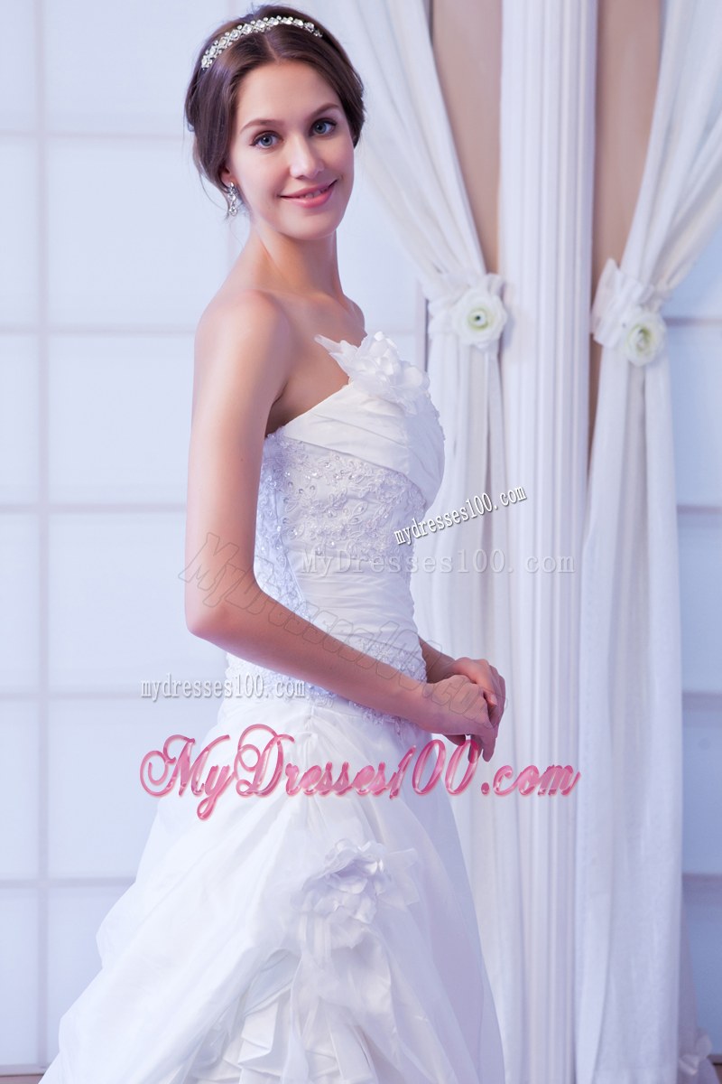 Handmade Flower Sweetheart White Dress for Wedding with Ruffles