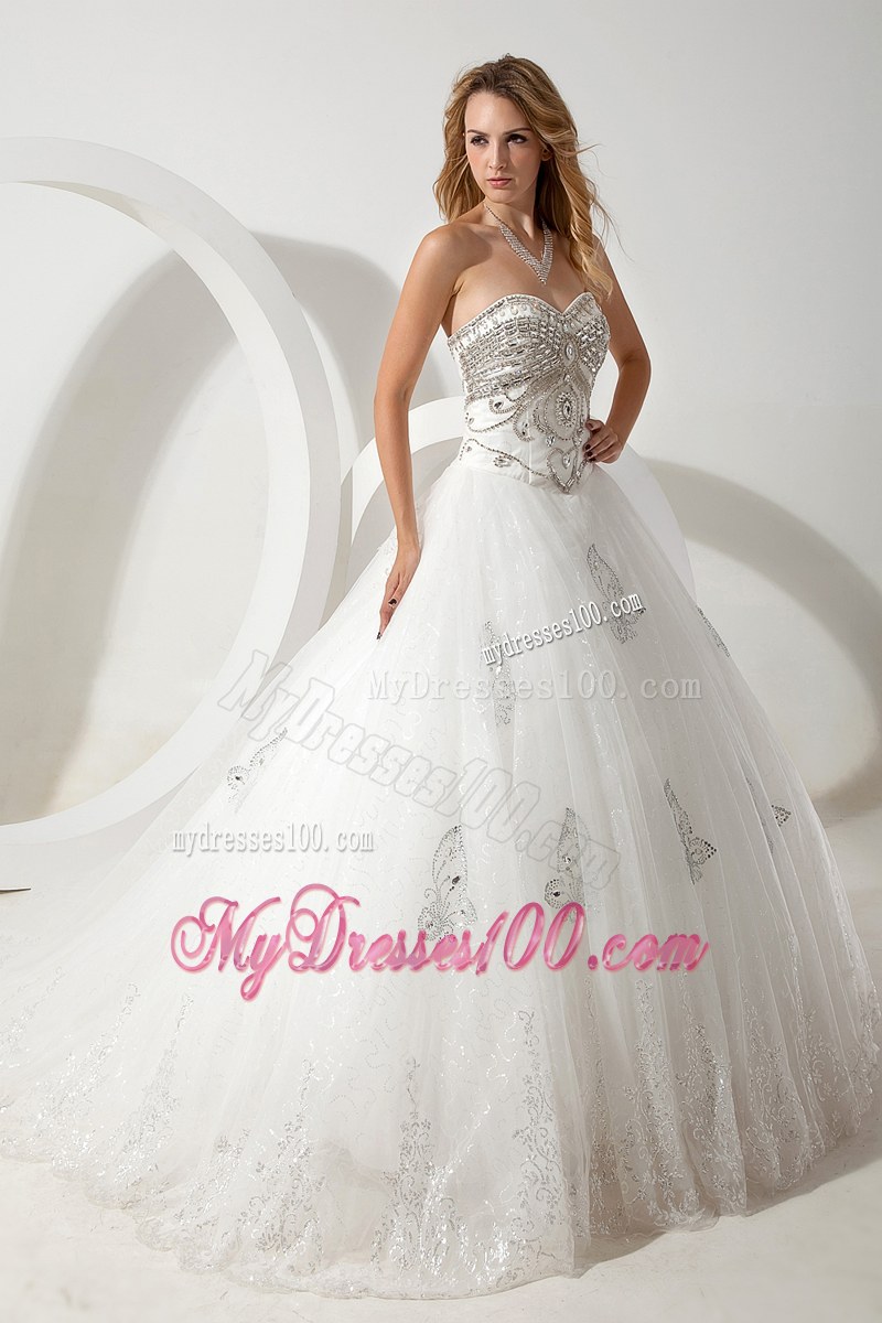 Unique Sweetheart Butterfly Beaded Wedding Bridal Gown in Style