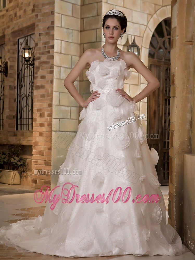 Brush Train Wedding Dress Decorated with Hand Made Flowers and Bowknot