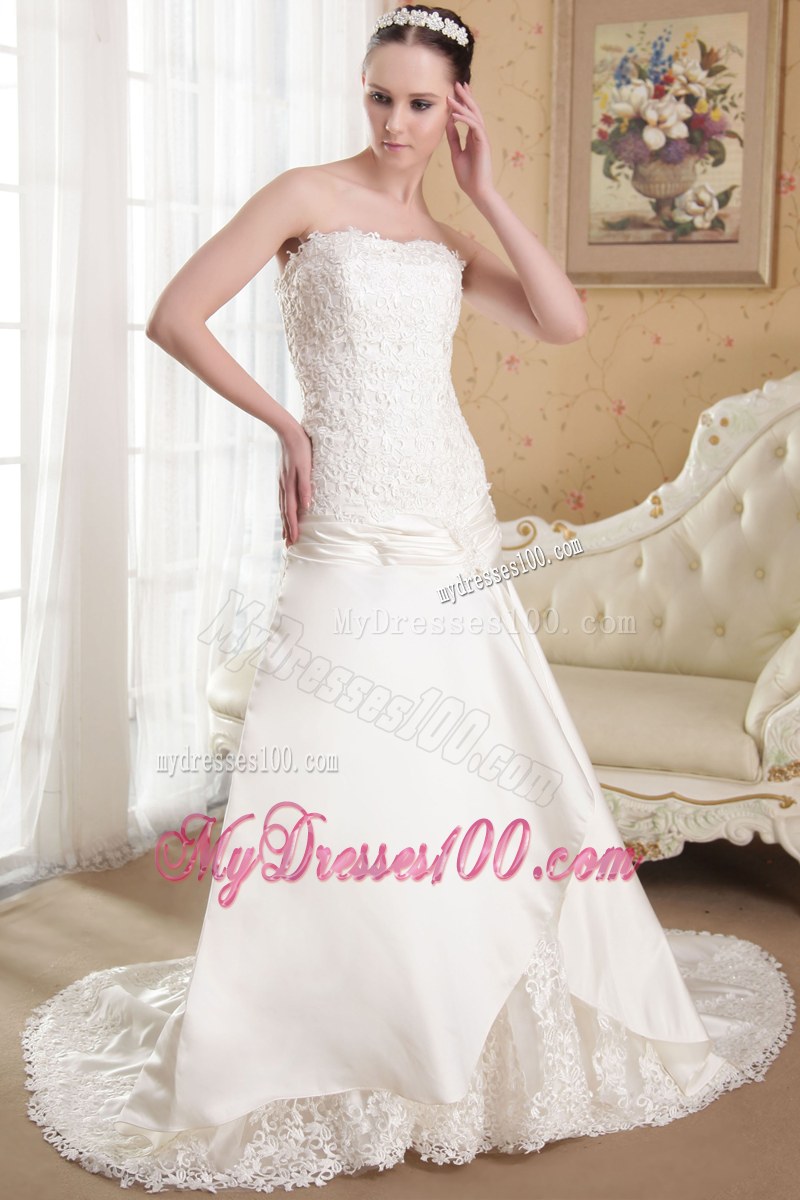 Lace Hem Court Train Appliques White Wedding Dress Lace-up Back