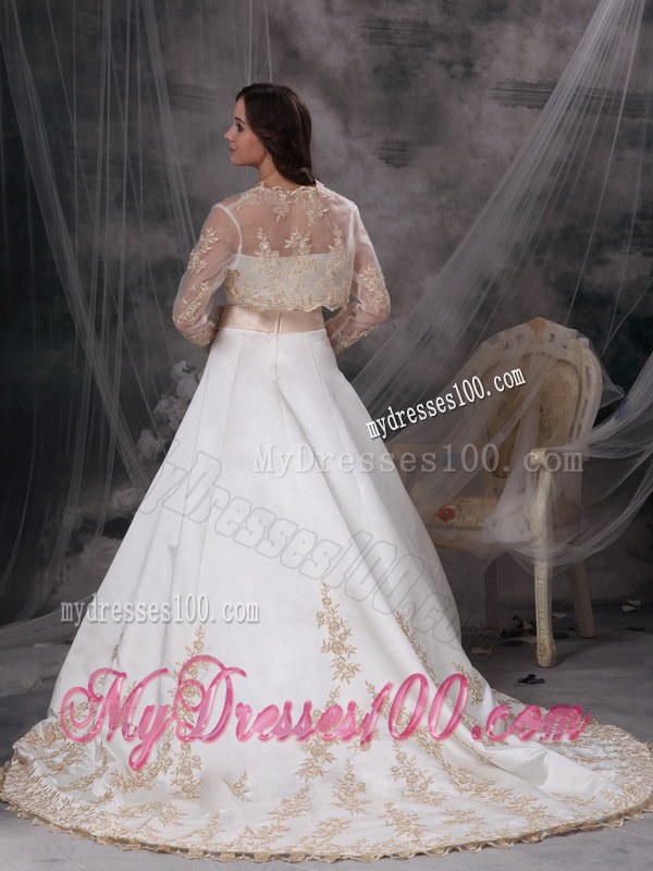 Ivory Bowknot Ribbon Ball Gown Wedding Dress with Gold Appliques
