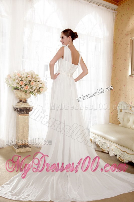Extravagant Watteau Train V-neck White Wedding Dress Strapless