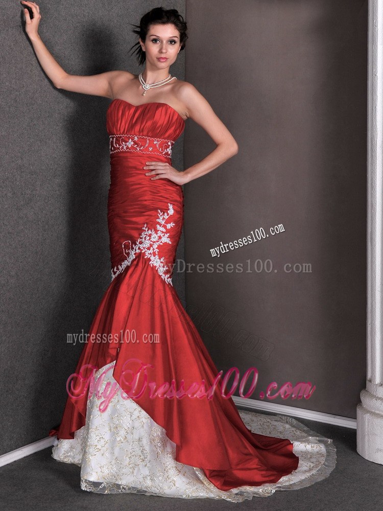 Red and White Mermaid Court Train Taffeta and Lace Bridal Gown with Appliques