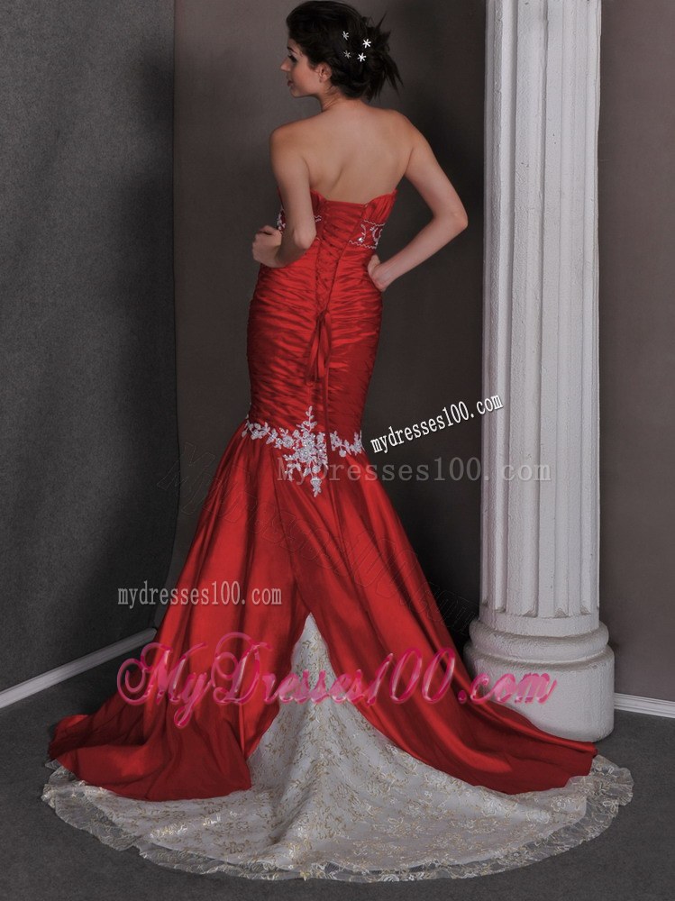 Red and White Mermaid Court Train Taffeta and Lace Bridal Gown with Appliques