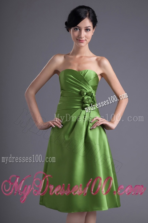 A-line Sweetheart Spring Green Ruching Hand Made Flower Evening Dress