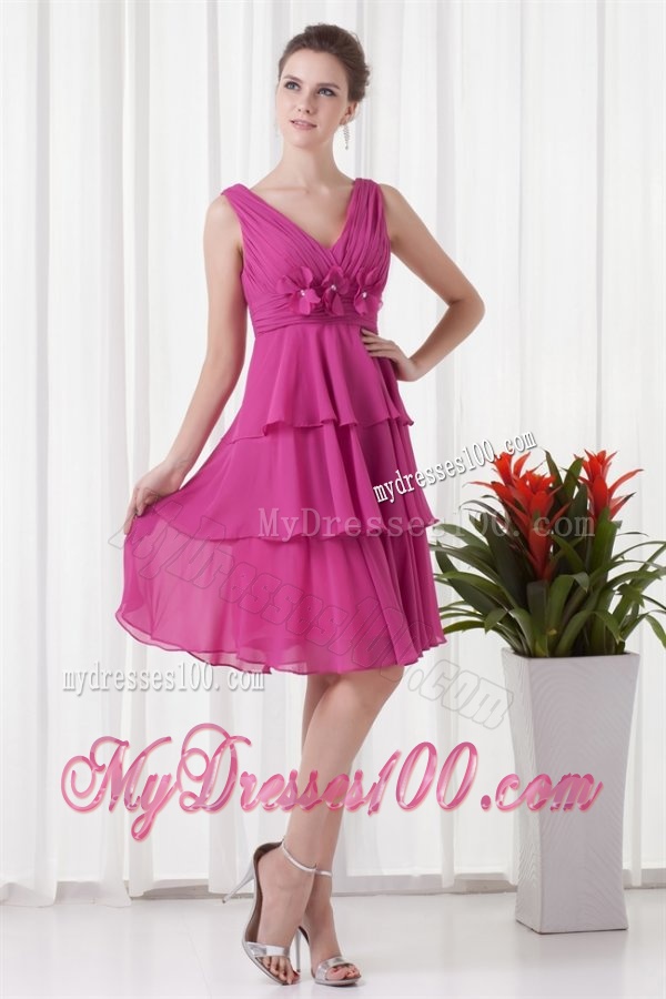 Empire V-neck Knee-length Fuchsia Chiffon Ruching Evening Dress