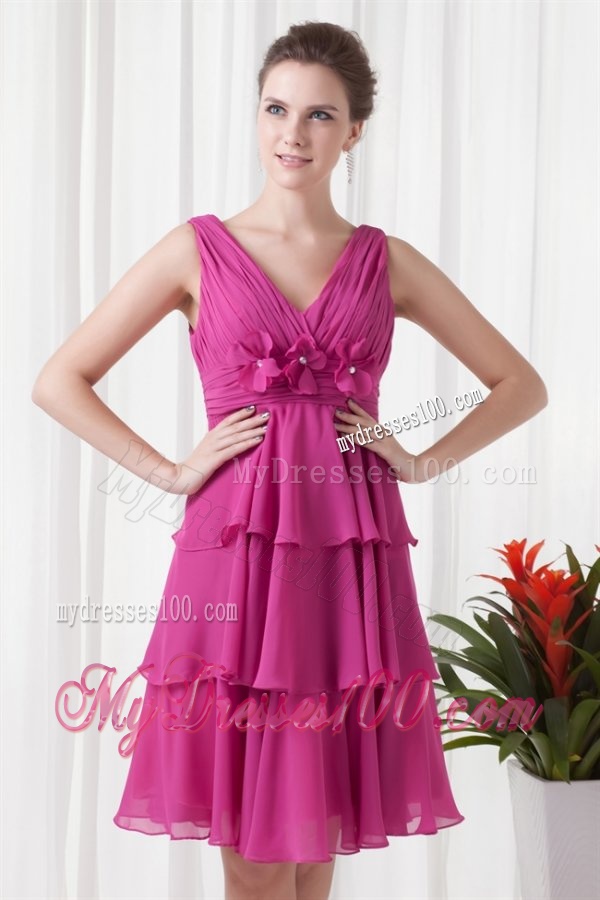 Empire V-neck Knee-length Fuchsia Chiffon Ruching Evening Dress