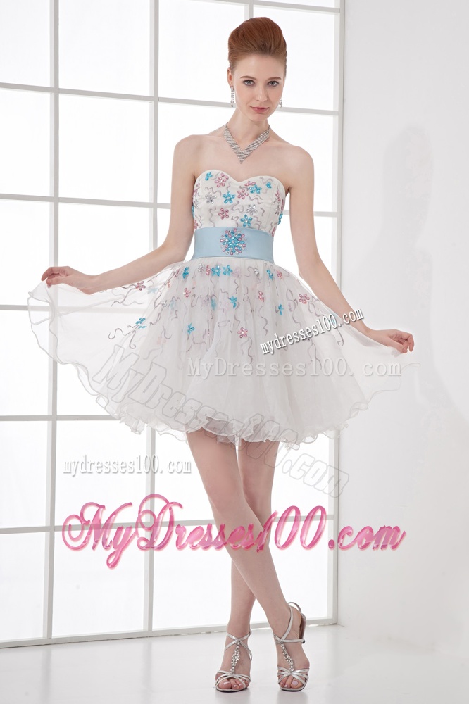 2016 Spring A-line Sweetheart Mini-length Organza Lace White Wedding Dress