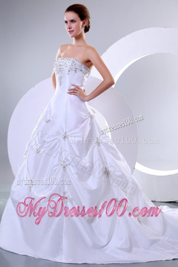 A-Line Sweetheart Court Train Beading Taffeta Wedding Dress with Lace Up