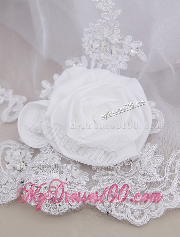 Ball Gown Strapless Appliques and Sequins Wedding Dress in White