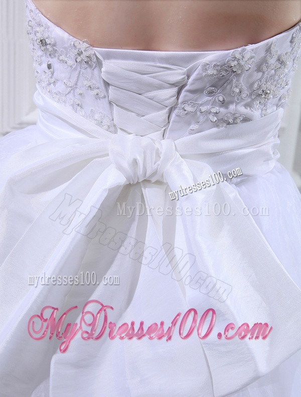 Ball Gown Strapless Appliques and Sequins Wedding Dress in White