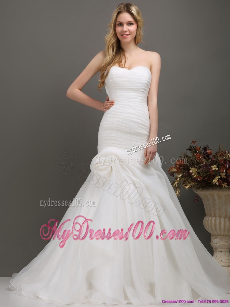 Decent Sweetheart Ruching Wedding Dress with Brush Train for 2016