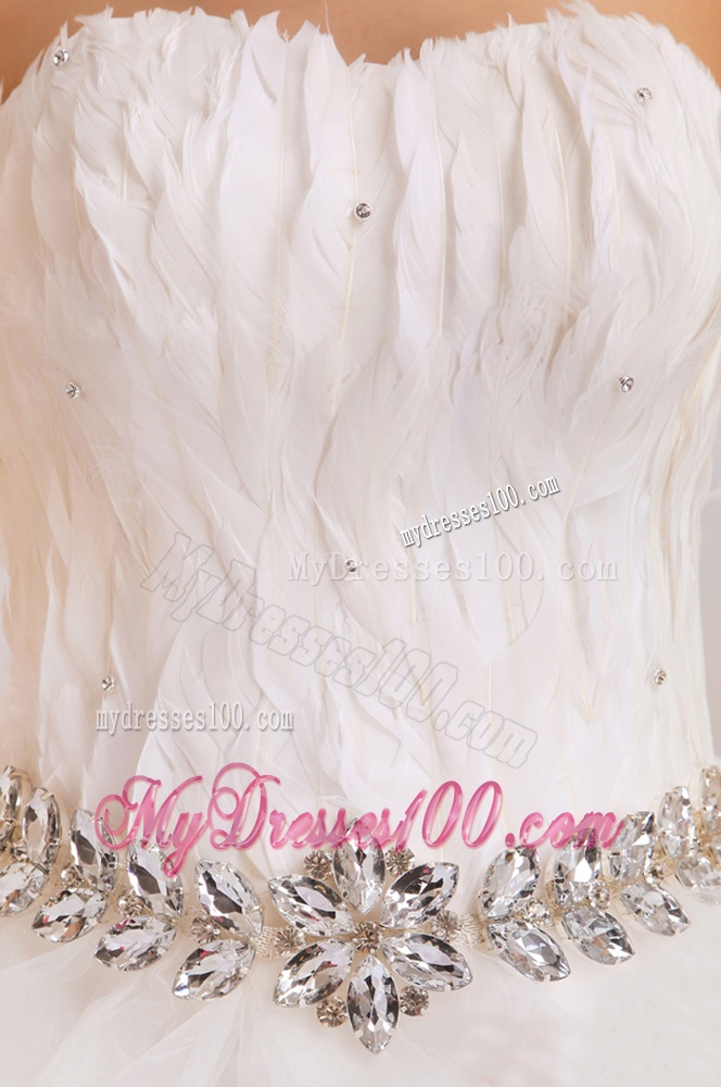 Lovely Ball Gown Short Wedding Dresses with Feather and Beading