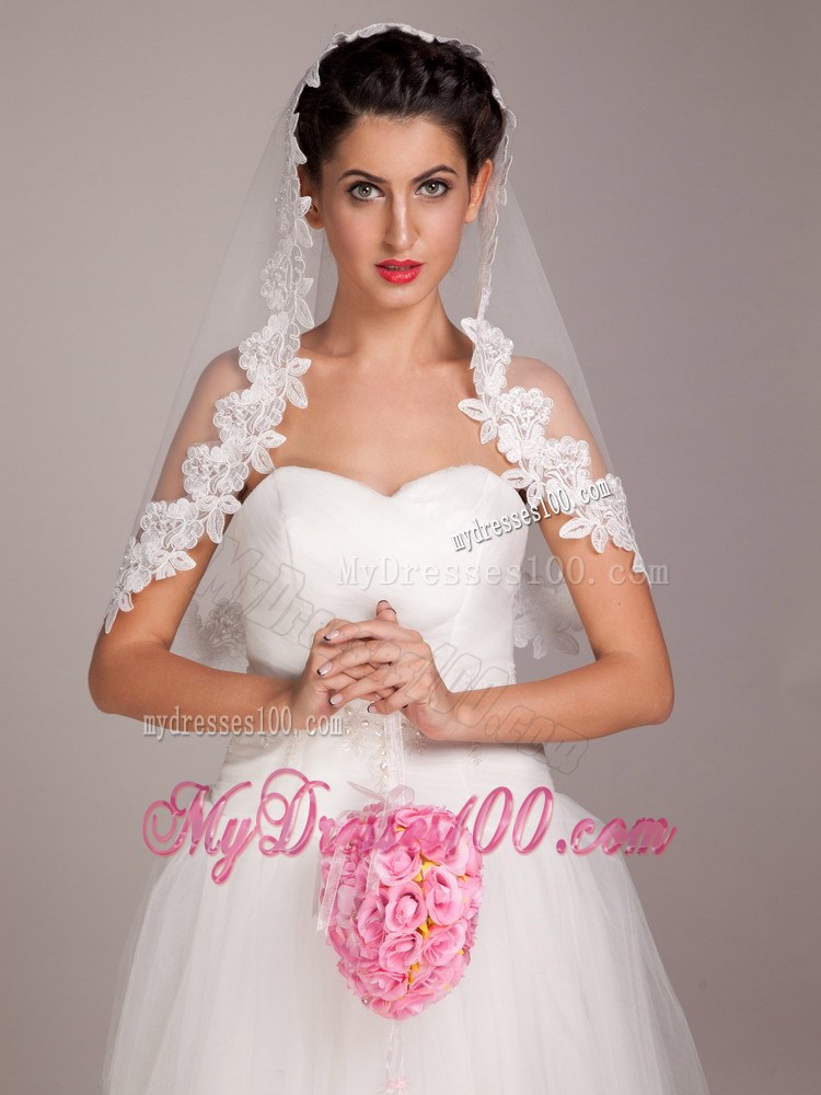 Charming Pink Spherical Wedding Bouquet For Bride
