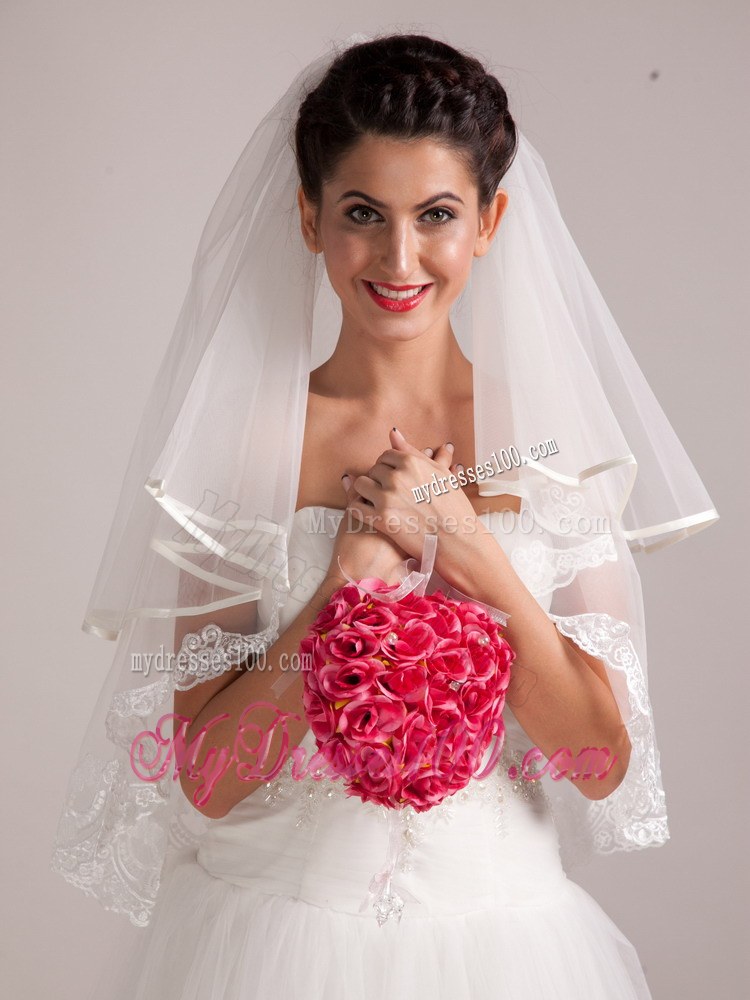 Chic Red Wedding Bridal Bouquet With Pearl