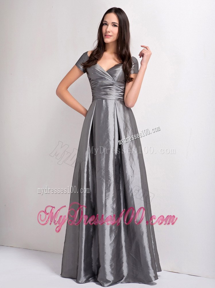Modest Grey Short Sleeves Mother of the Brides Dress V-neck Ruched Floor-length
