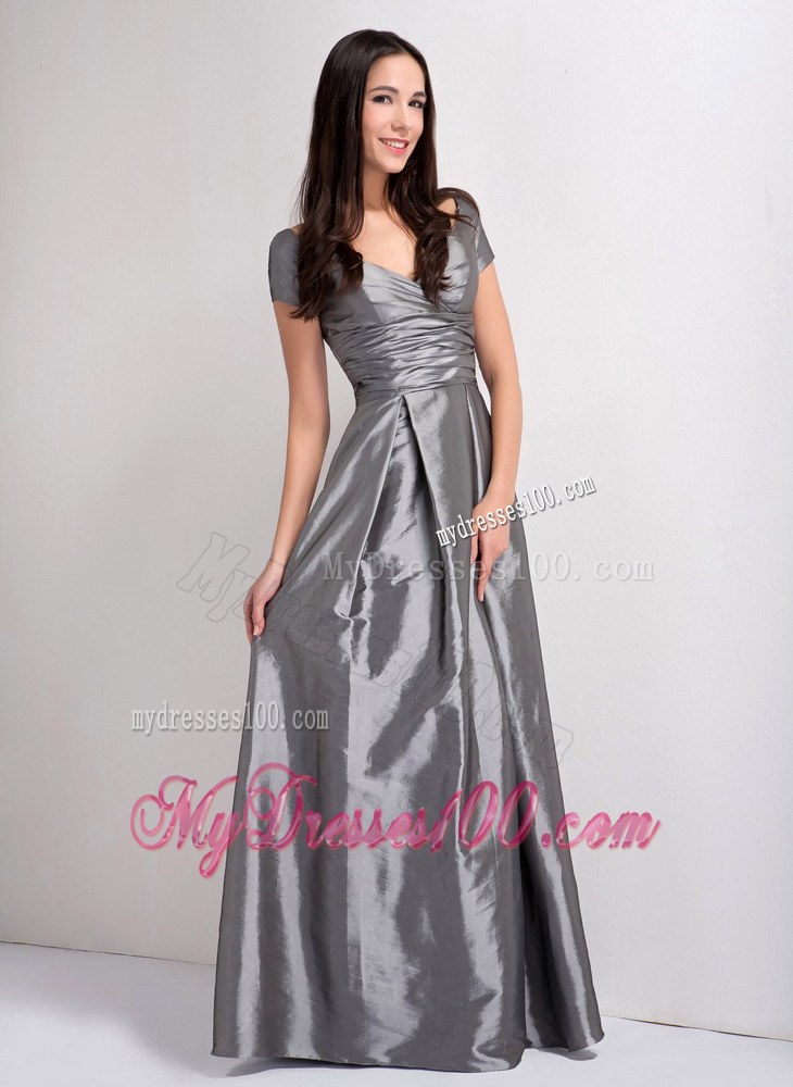 Modest Grey Short Sleeves Mother of the Brides Dress V-neck Ruched Floor-length