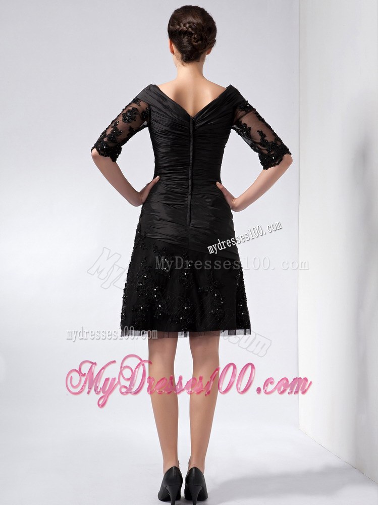 Beautiful Black Column Mother of the Bride Dress V-neck Knee-length Beading Lace