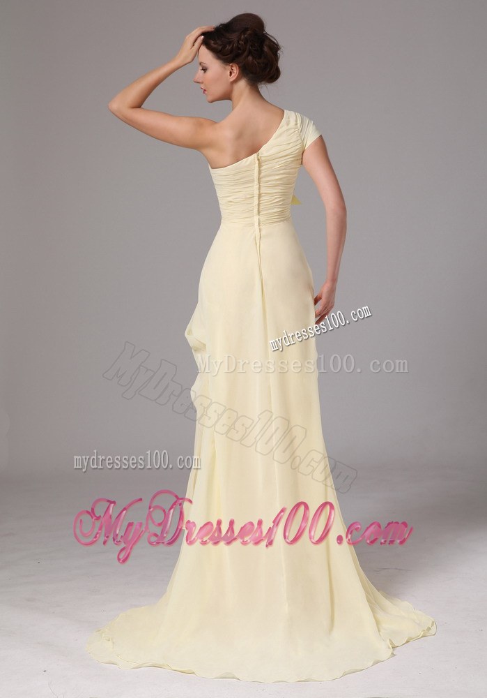 One Shoulder Hand Made Flower Brush Train Light Yellow Mother of Bride Dress