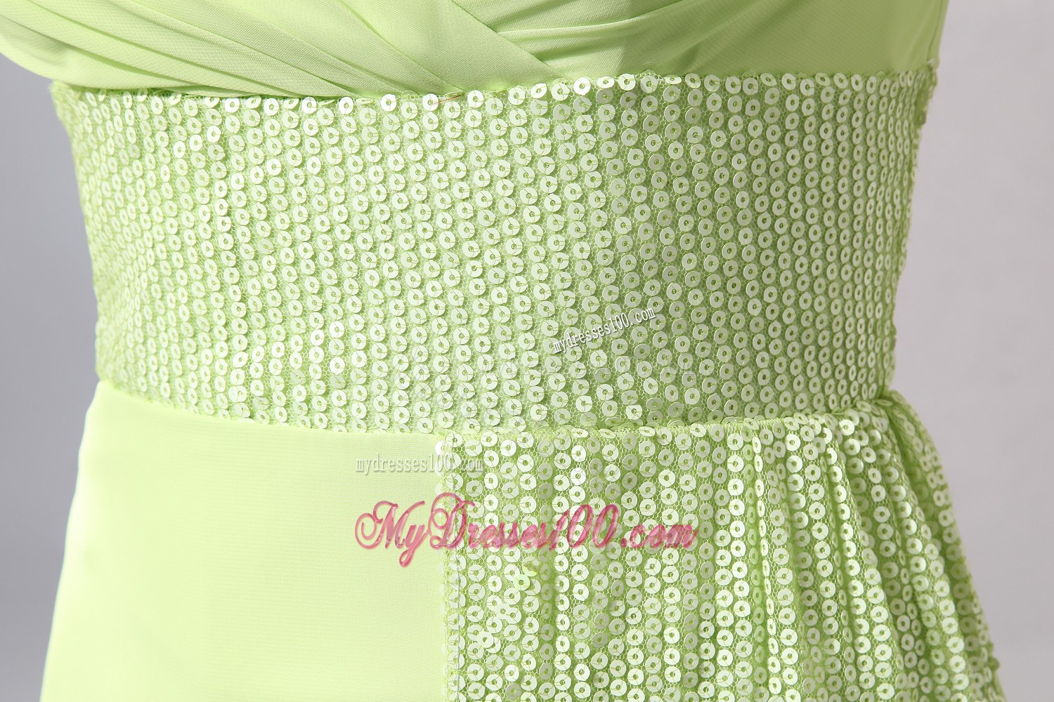Yellow Green Empire V-neck Short Sleeves Mini-length Sequin Wedding Guest Dresses
