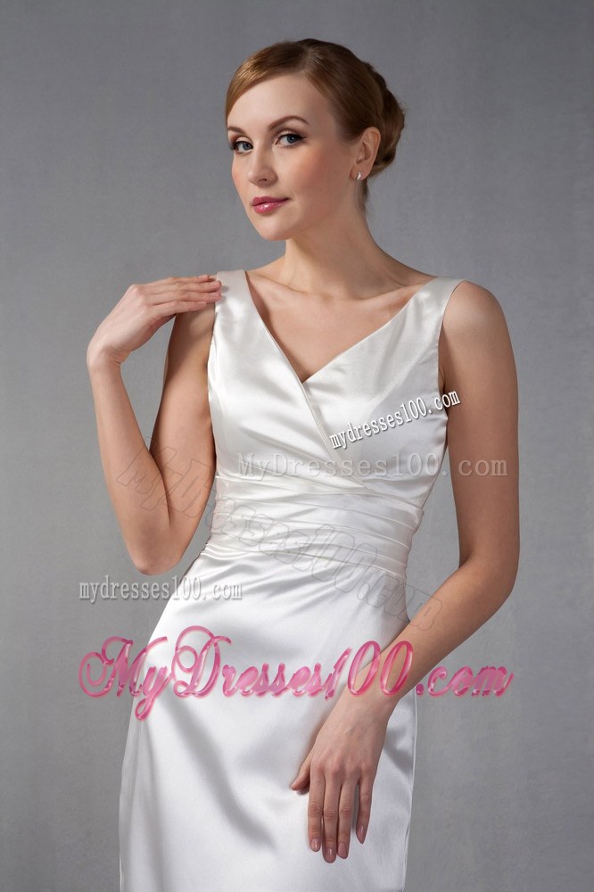 White Column V-neck Knee-length Ruched Hand Made Flowers Mother of the Bride Dress