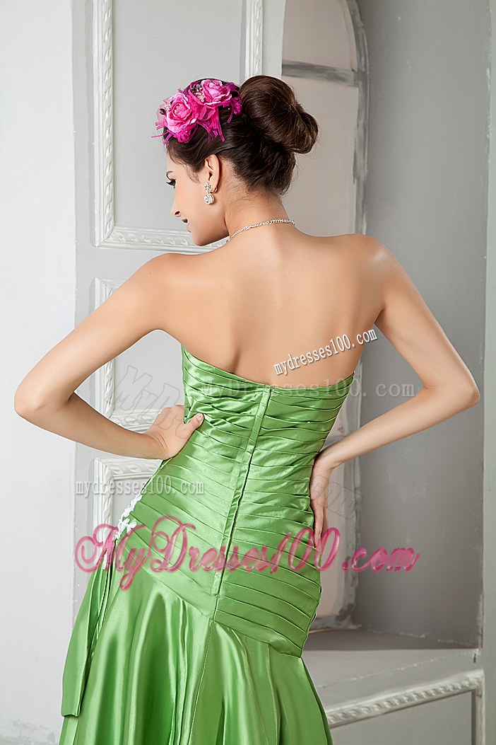 Spring Green Sweetheart Ruched Pleating Appliques Mother Of The Bride Dress