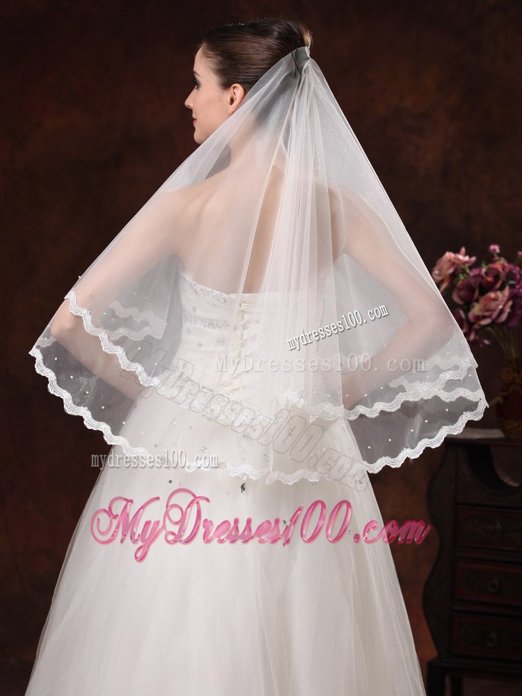 Graceful Pearl Trim Edge Organza Wedding Veils