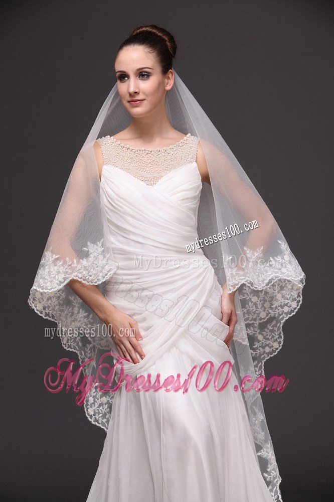 Lace Appliques Tulle Graceful Wedding Veil