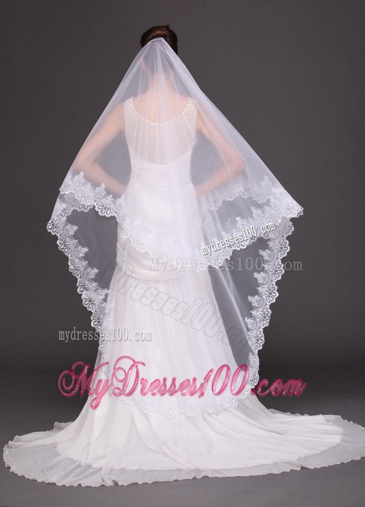 Lace Appliques Two-tier Tulle Drop Veil For Wedding