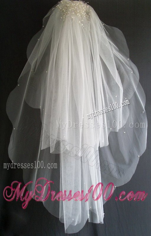 Pearl Decorate Beautiful Tulle Wedding Veil
