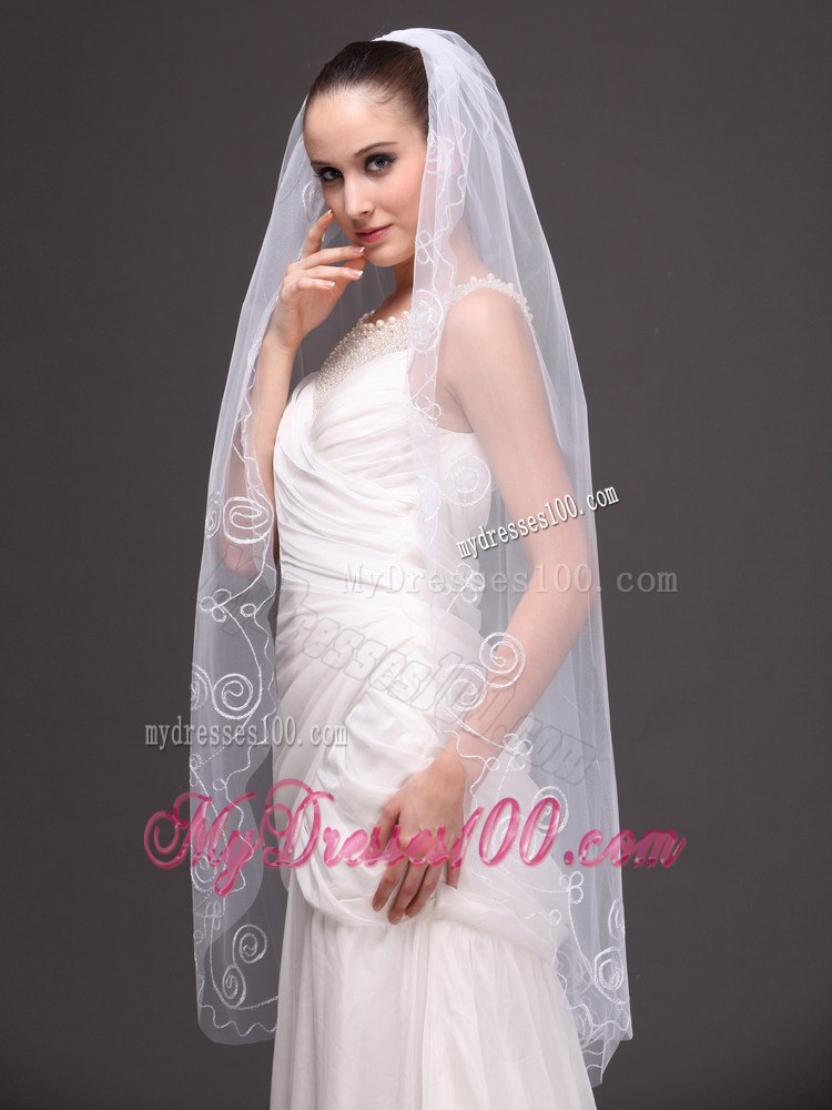 Romantic One-tier Cathedral Wedding Veil With Embroidery Edge