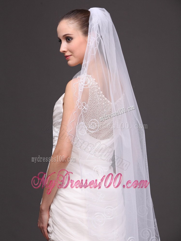 Romantic One-tier Cathedral Wedding Veil With Embroidery Edge