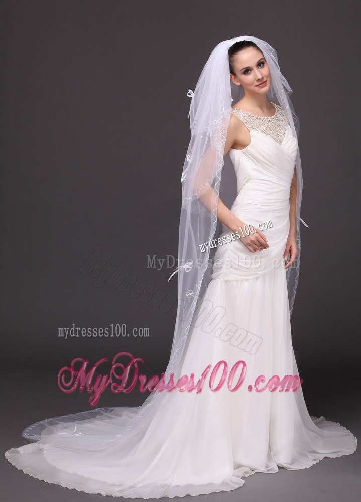 Three-tier Tulle Embroidery Bridal Veil