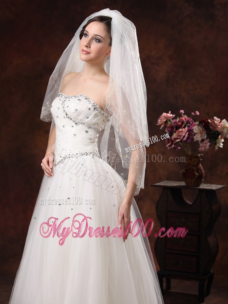 Two-Layers Embroidery Tulle Stylish Wedding Veils