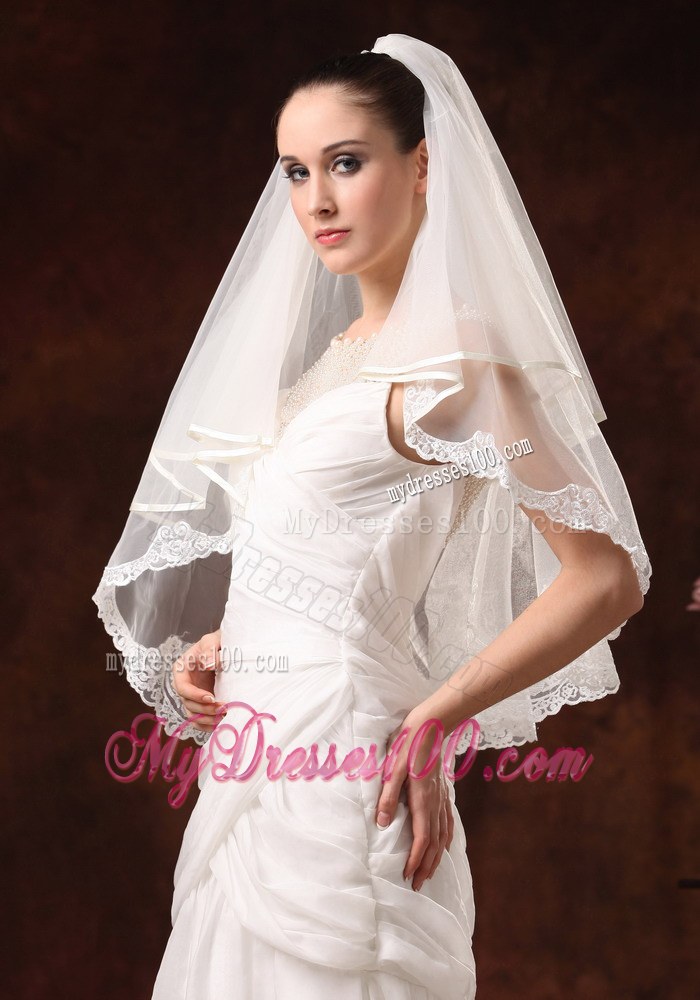 Two-tier Elbow Wedding Veil With Scalloped Edge