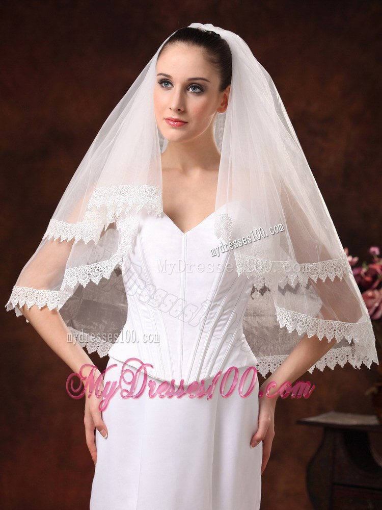 Two-tier Lace Edge And Tulle For Wedding