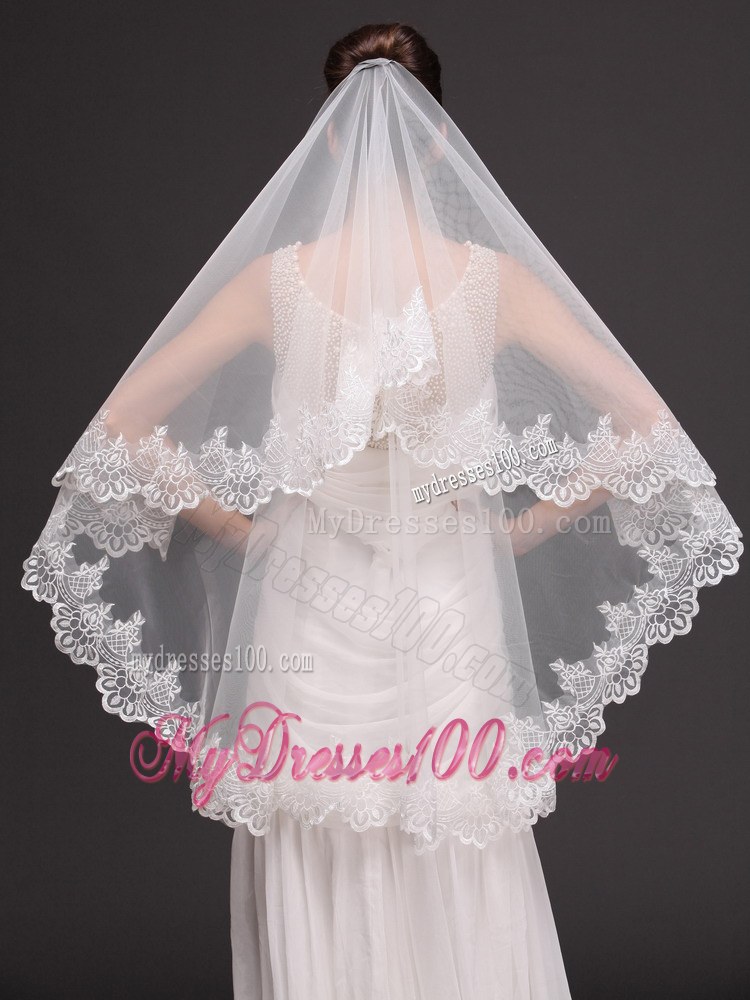 Two-tier Tulle With Lace Appliques Bridal Veil