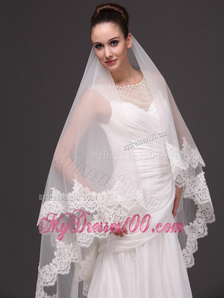Two-tier Tulle With Lace For Wedding