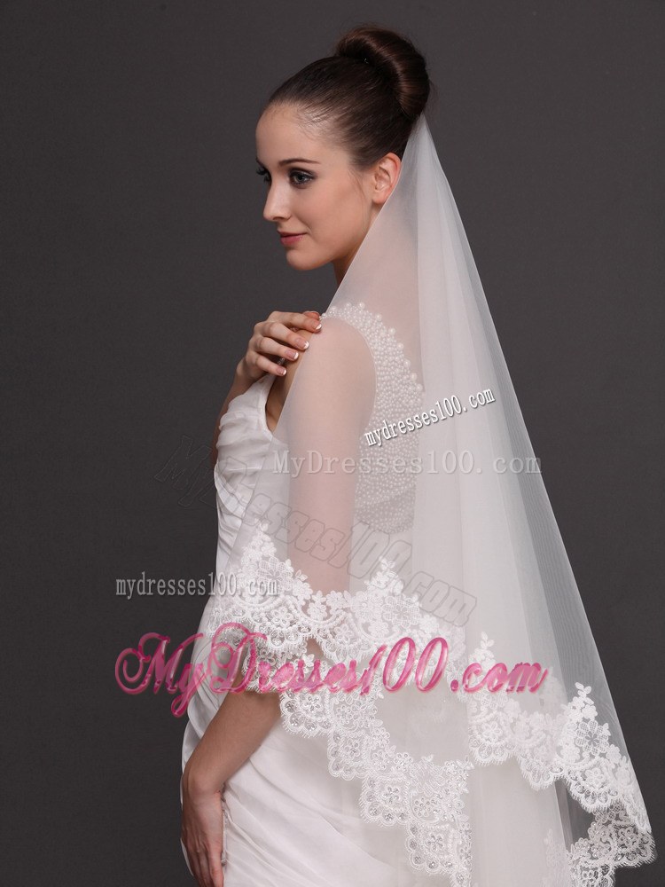 Two-tier Tulle With Lace For Wedding
