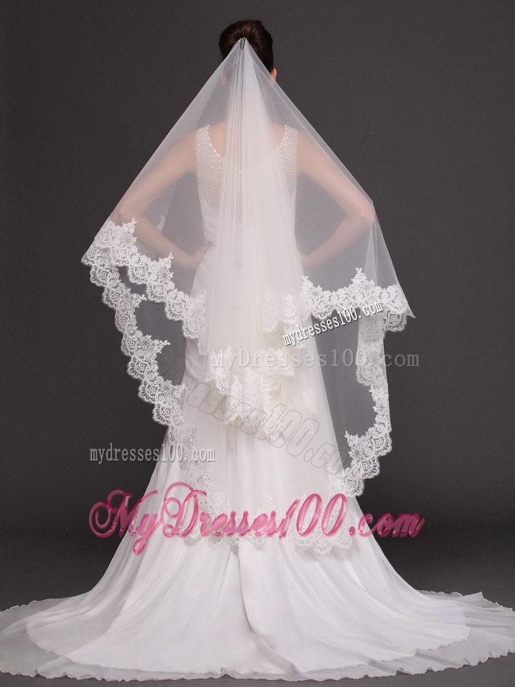 Two-tier Tulle With Lace For Wedding
