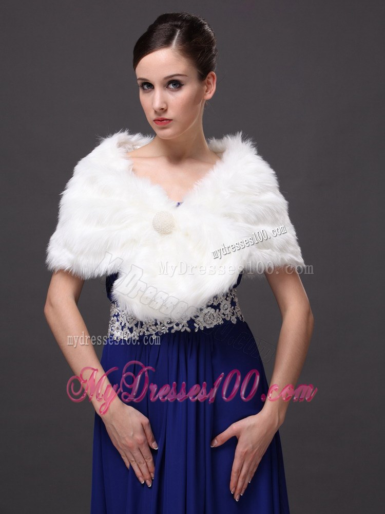 Button Gorgeous Faux Fur Trumpet/ Mermaid V-neck Wraps / Shawls