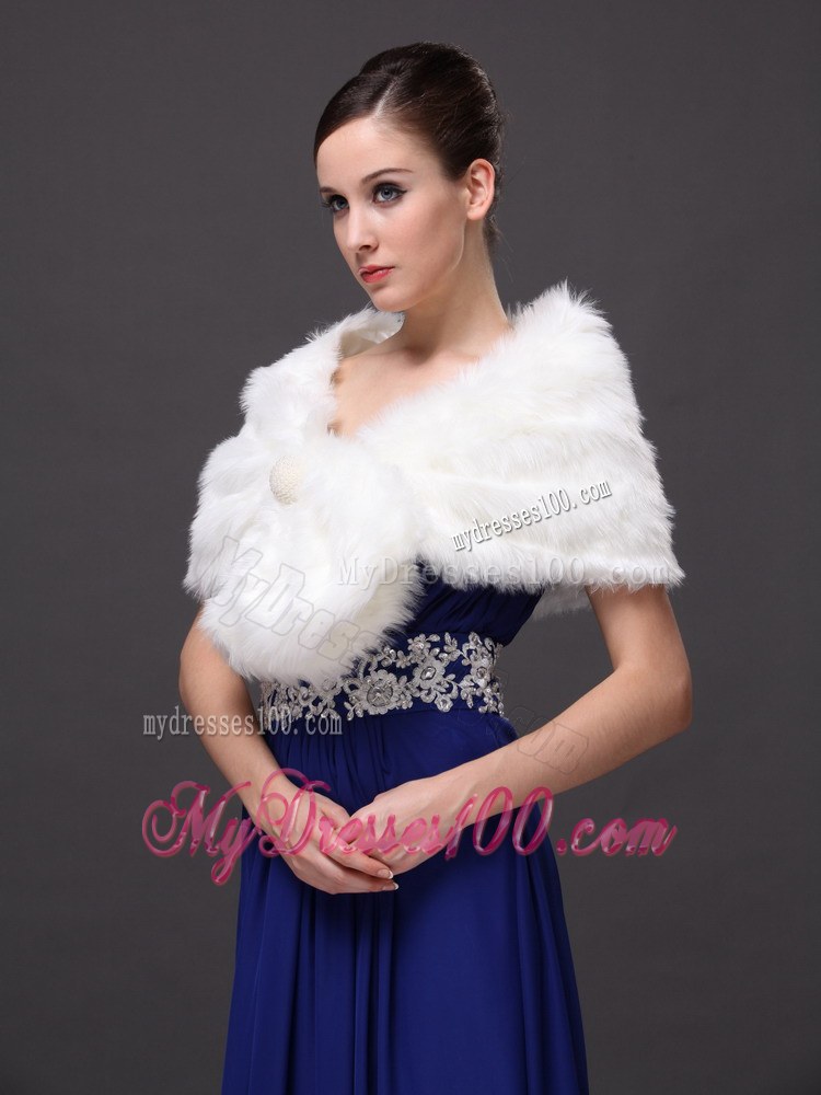 Button Gorgeous Faux Fur Trumpet/ Mermaid V-neck Wraps / Shawls