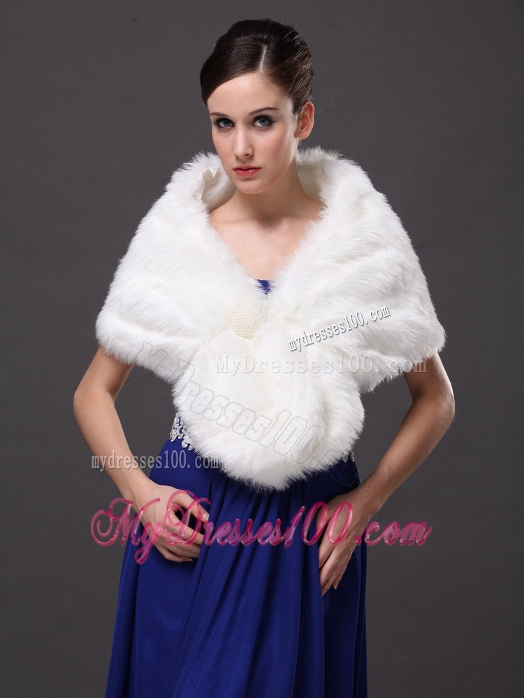 Button Gorgeous Faux Fur Trumpet/ Mermaid V-neck Wraps / Shawls