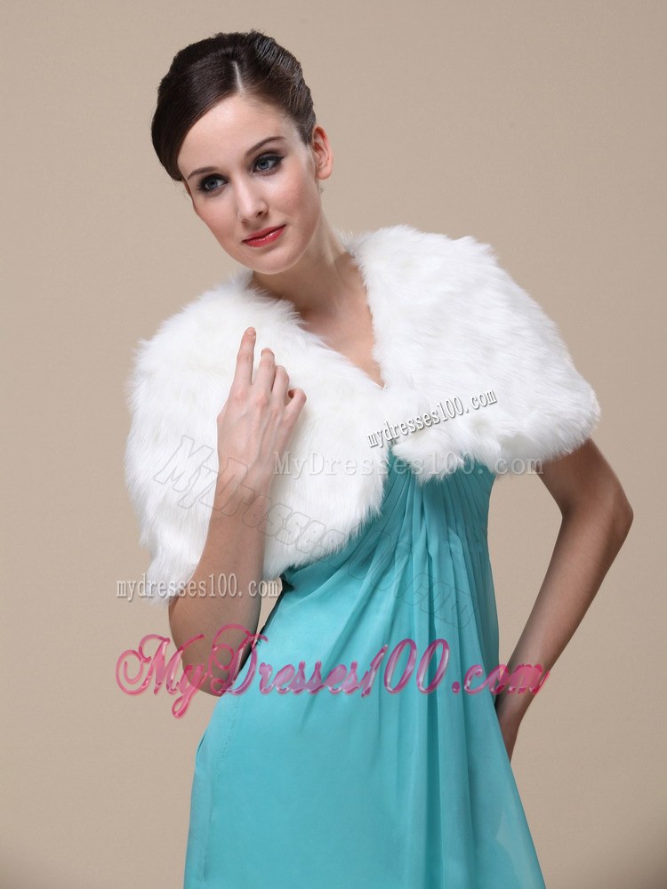 Faux Fur Wedding / Special Occasion Shawl With Front Closure