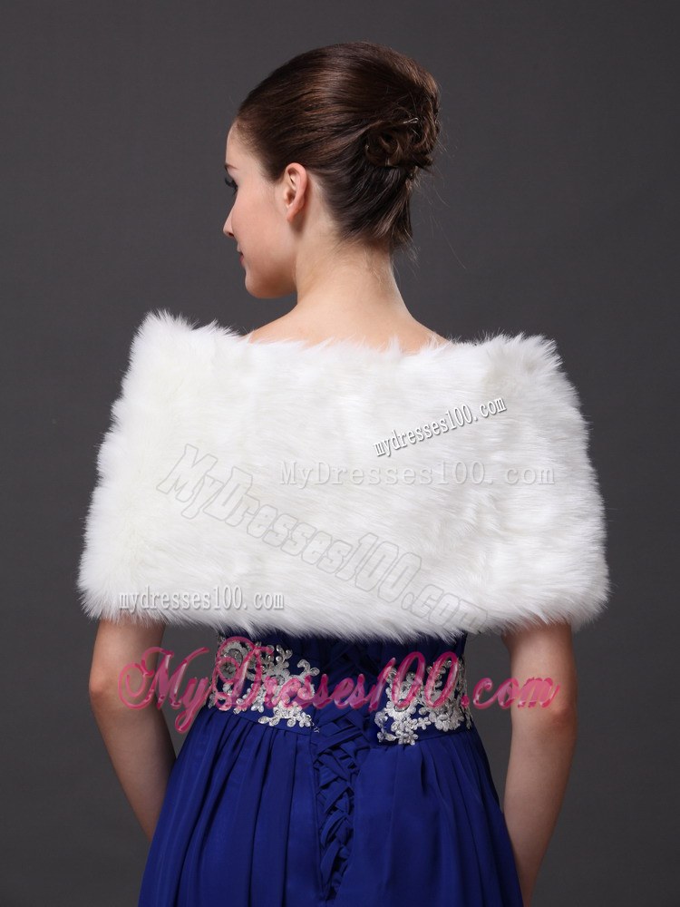 Front Closure and Faux Fur For Wedding / Special Occasion Shawl
