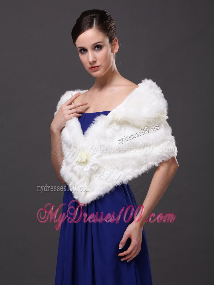 Hand Made Flowers V-Neck Stylish Wraps / Shawls