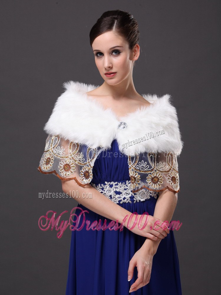 Hottest Faux Fur V-Neck Prom White Rhinestone Wraps / Shawls