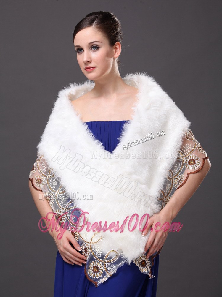 Lace V-Neck Faux Fur Stylish White Formal Occasions Wraps / Shawls