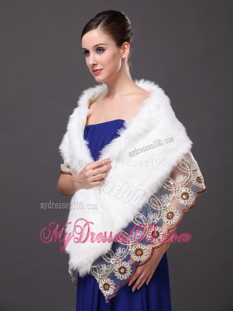 Lace V-Neck Faux Fur Stylish White Formal Occasions Wraps / Shawls