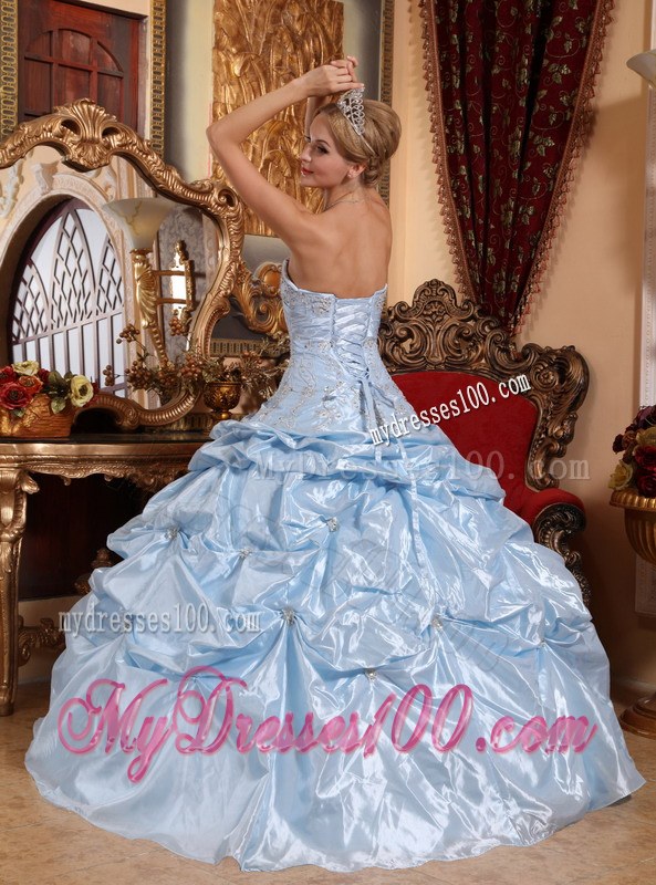 Baby Blue Taffeta Sweetheart Embroidery Quinceanera Dress